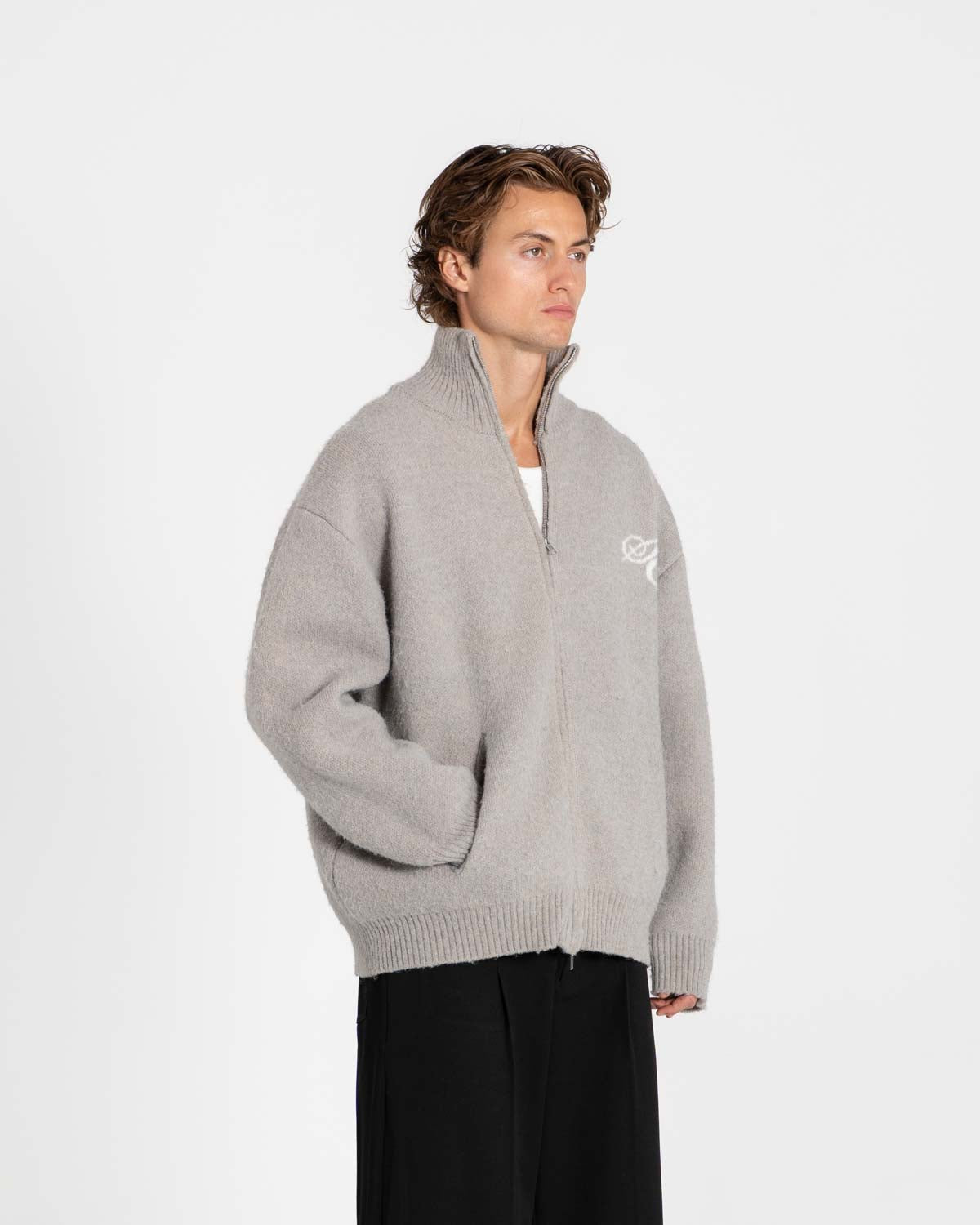 Full-zip sweater light gray